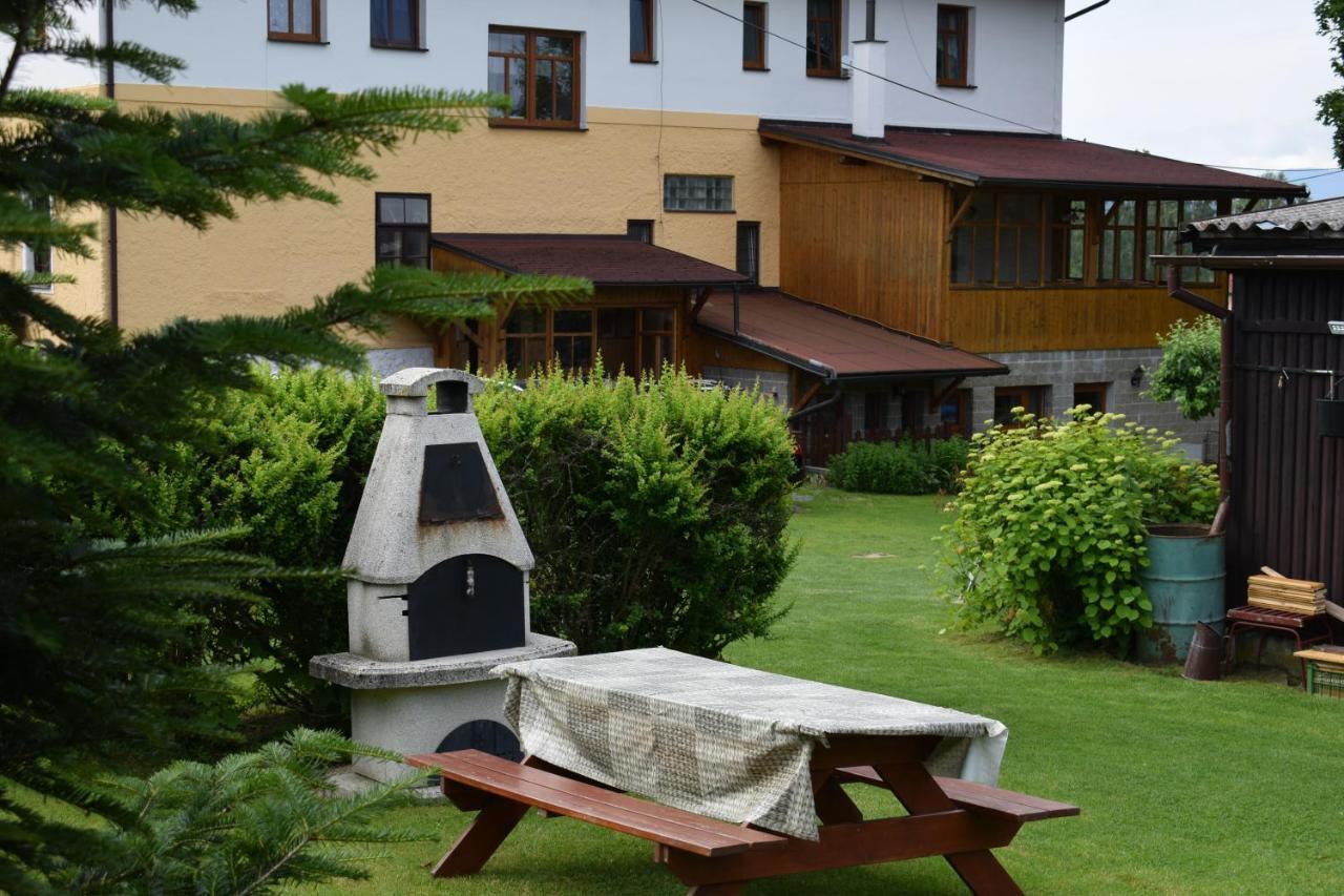Penzion Sumava - Apartman Horni Plana Exterior foto